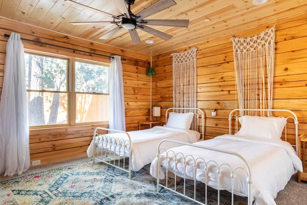 Modern Family Cabin Mins To Lake, Slopes & Hikes Big Bear City Exteriör bild