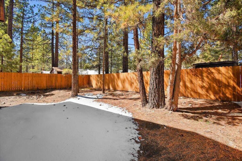 Modern Family Cabin Mins To Lake, Slopes & Hikes Big Bear City Exteriör bild