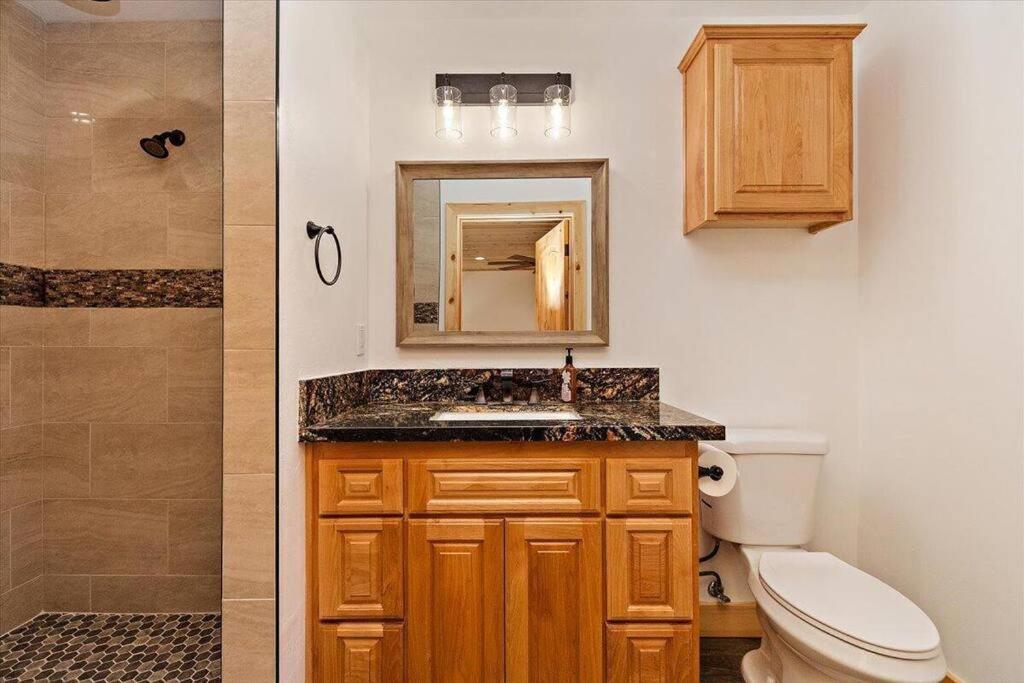 Modern Family Cabin Mins To Lake, Slopes & Hikes Big Bear City Exteriör bild
