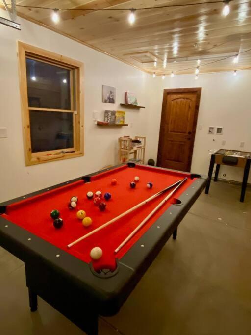 Modern Family Cabin Mins To Lake, Slopes & Hikes Big Bear City Exteriör bild