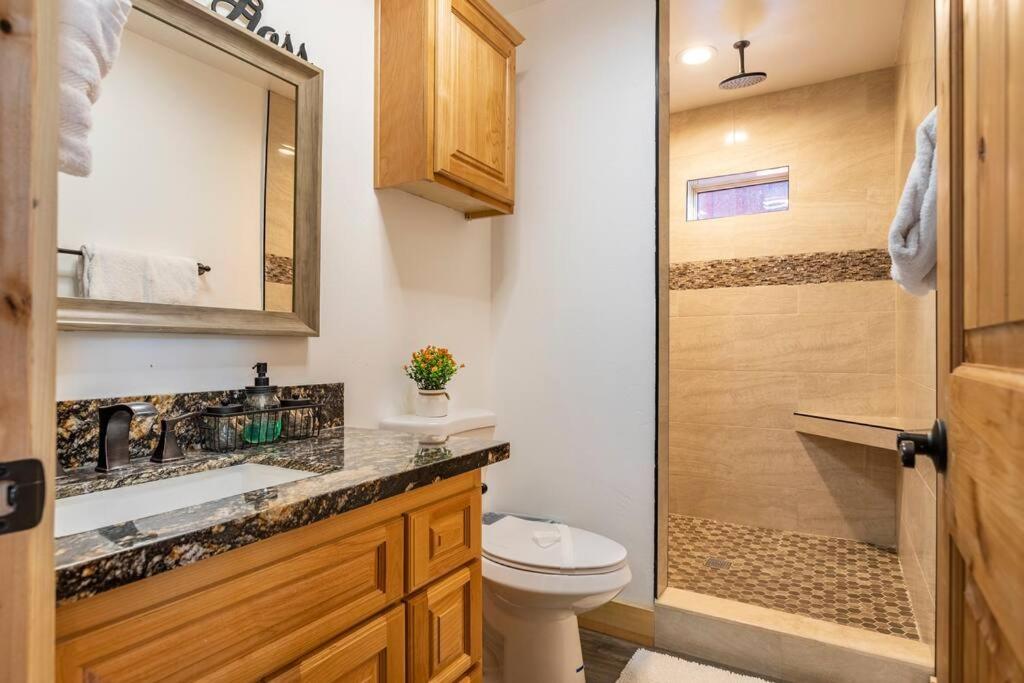 Modern Family Cabin Mins To Lake, Slopes & Hikes Big Bear City Exteriör bild