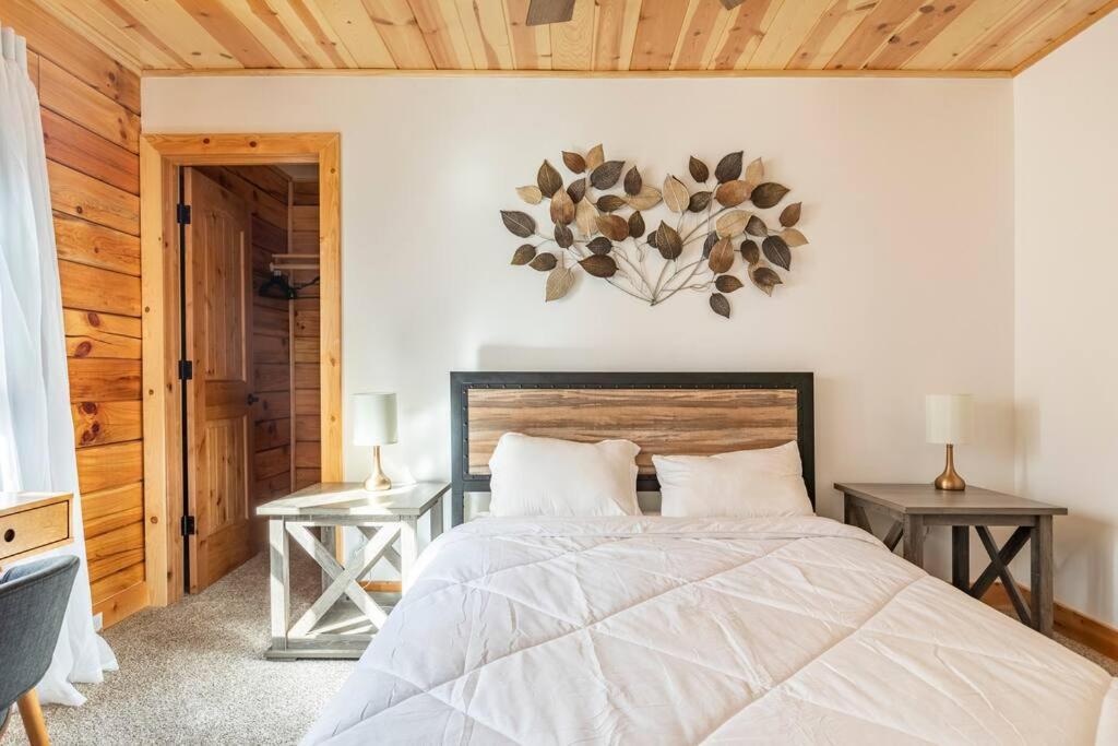 Modern Family Cabin Mins To Lake, Slopes & Hikes Big Bear City Exteriör bild